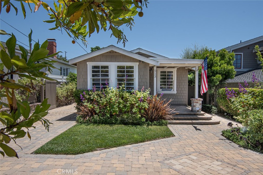 513 Oak Street, Laguna Beach CA 92651 - photo 1