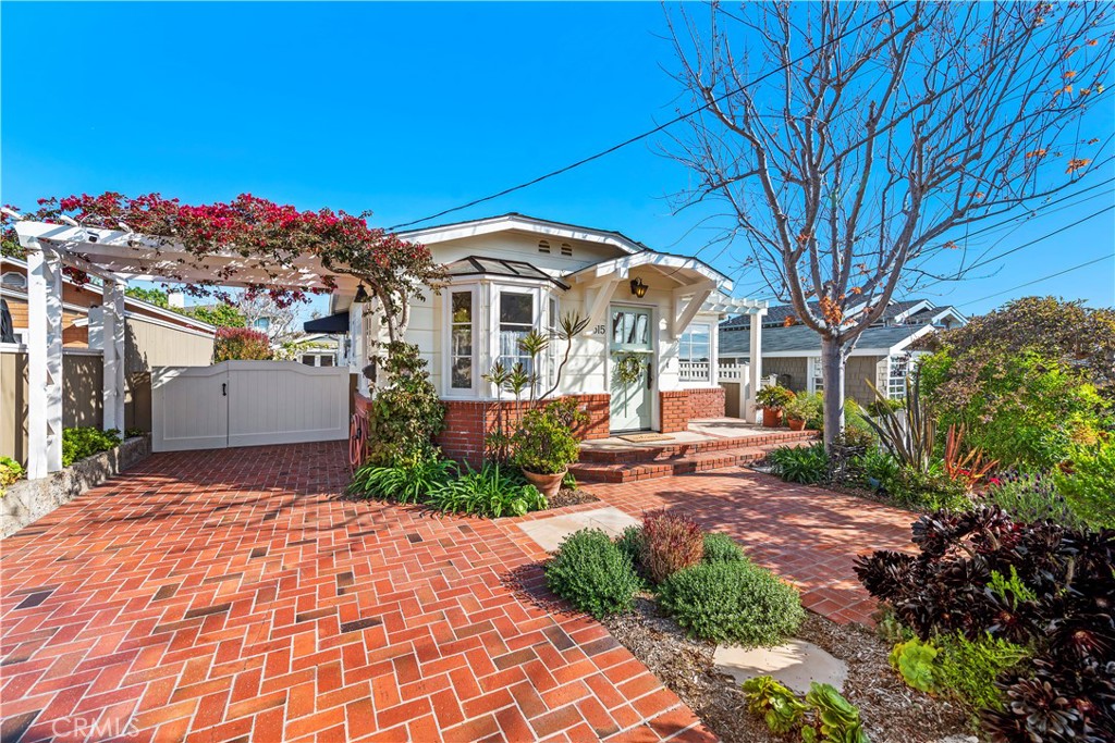 515 Oak Street, Laguna Beach CA 92651 - photo 1