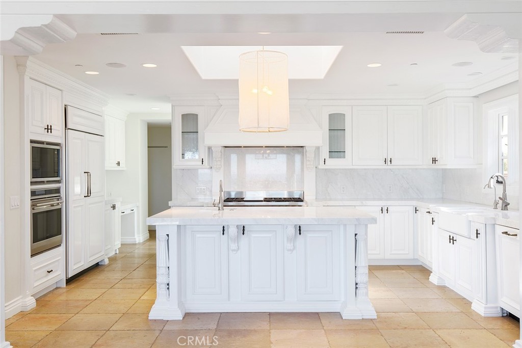 517 Emerald Bay, Laguna Beach CA 92651 - photo 8