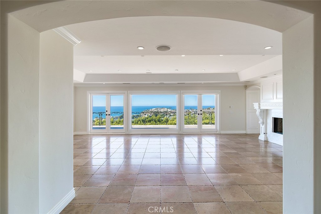 517 Emerald Bay, Laguna Beach CA 92651 - photo 9