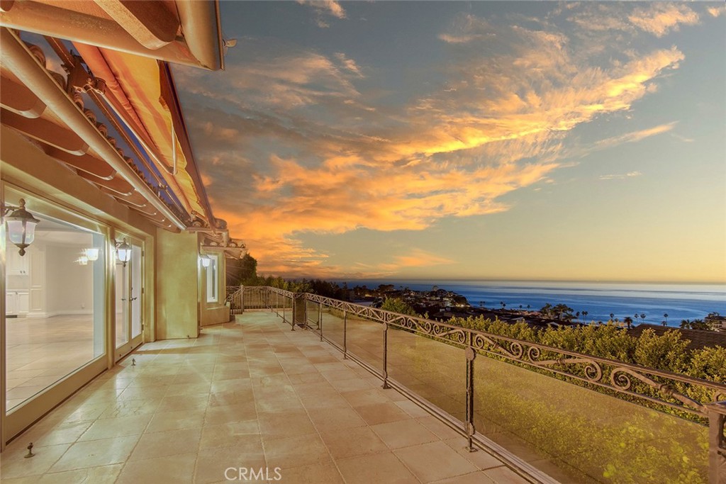 517 Emerald Bay, Laguna Beach CA 92651 - photo 16