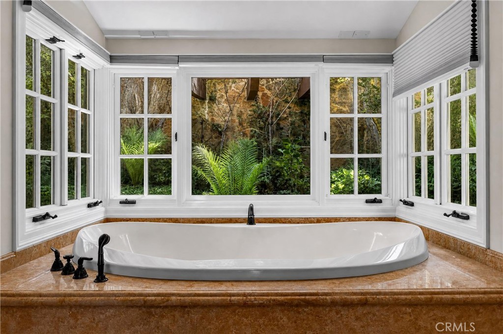 517 Emerald Bay, Laguna Beach CA 92651 - photo 19