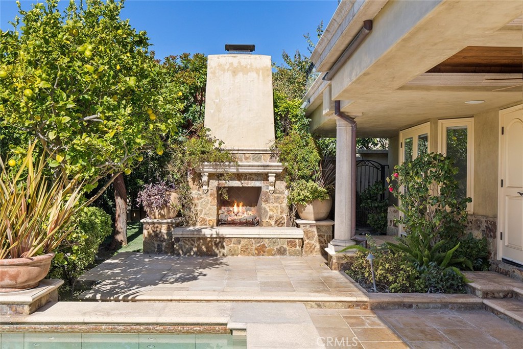 517 Emerald Bay, Laguna Beach CA 92651 - photo 31