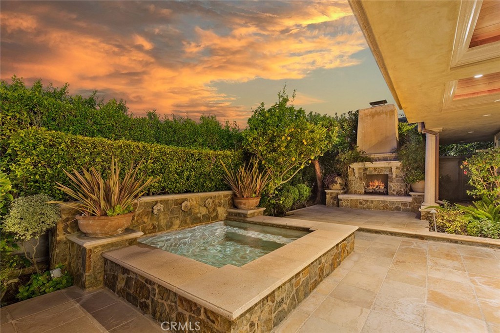 517 Emerald Bay, Laguna Beach CA 92651 - photo 32