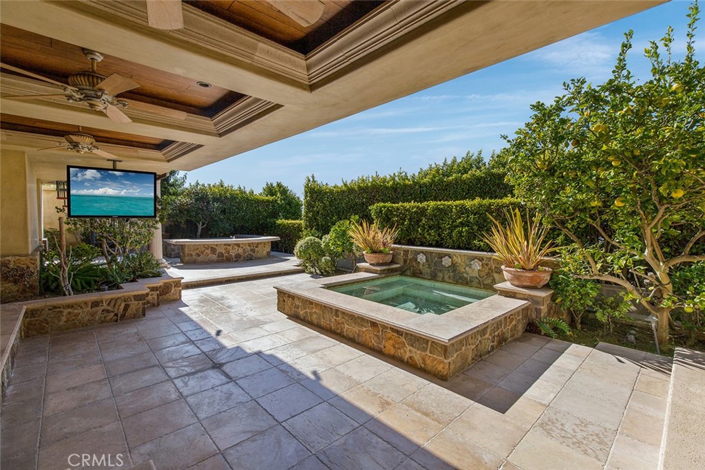 517 Emerald Bay, Laguna Beach CA 92651 - photo 37