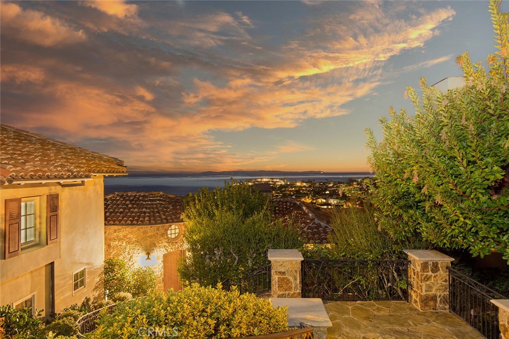 517 Emerald Bay, Laguna Beach CA 92651 - photo 41