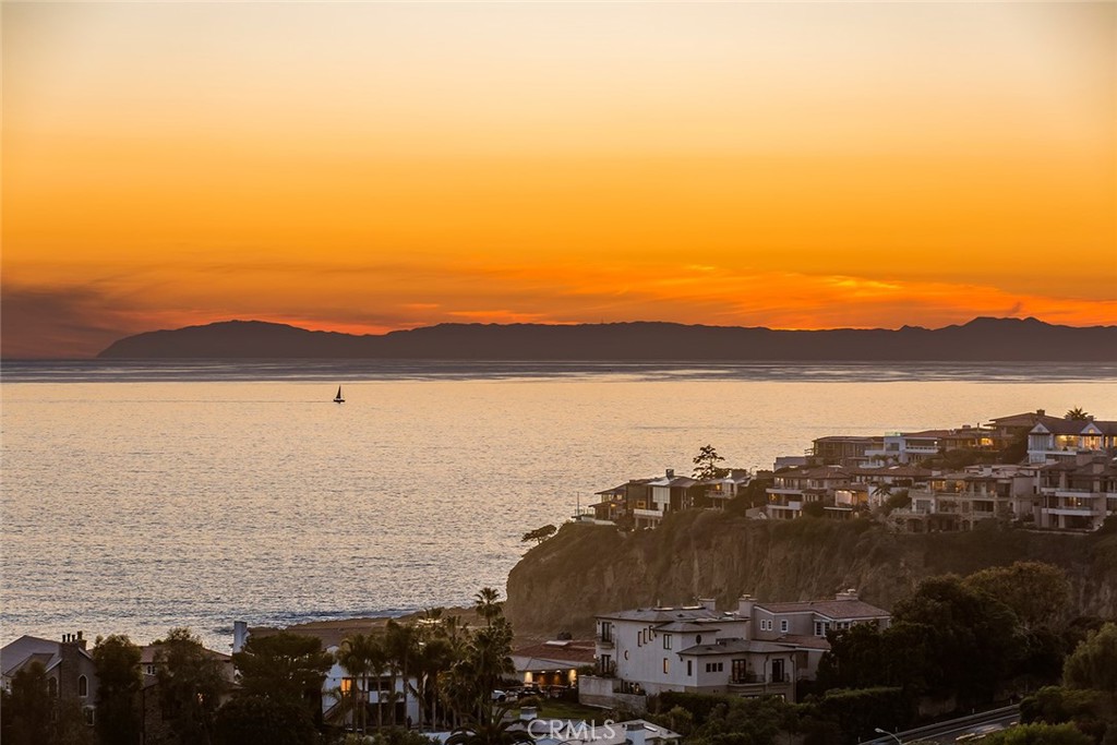 517 Emerald Bay, Laguna Beach CA 92651 - photo 44