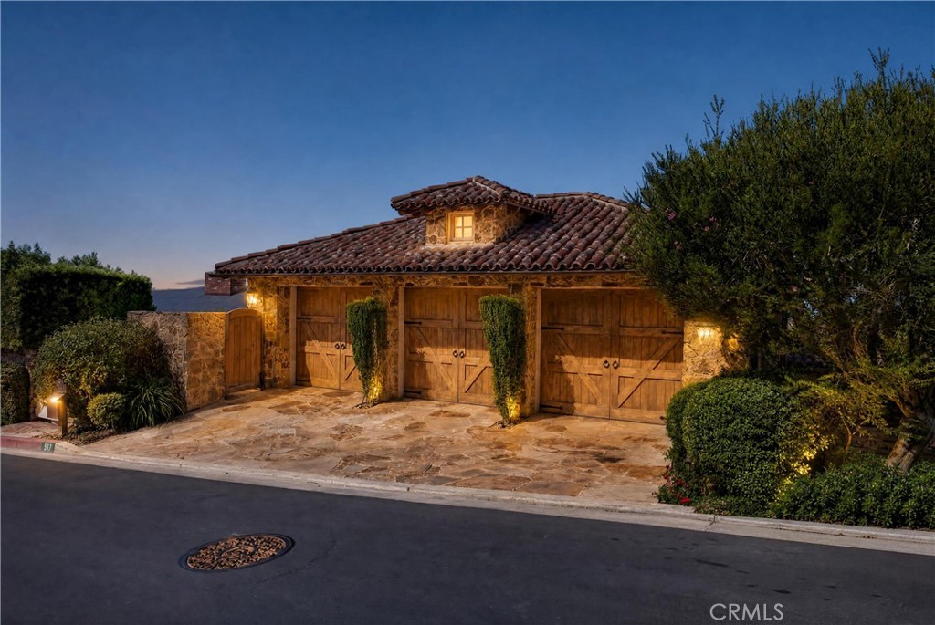517 Emerald Bay, Laguna Beach CA 92651 - photo 46