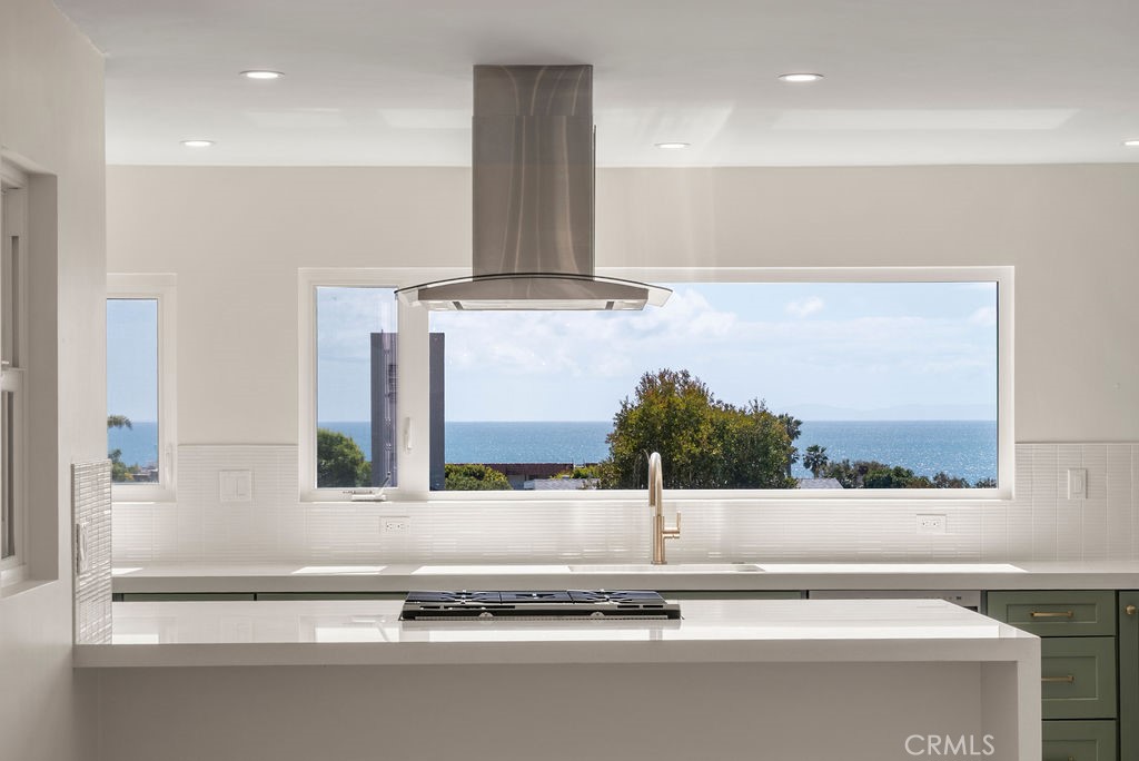 518 Legion, Laguna Beach CA 92651 - photo 1