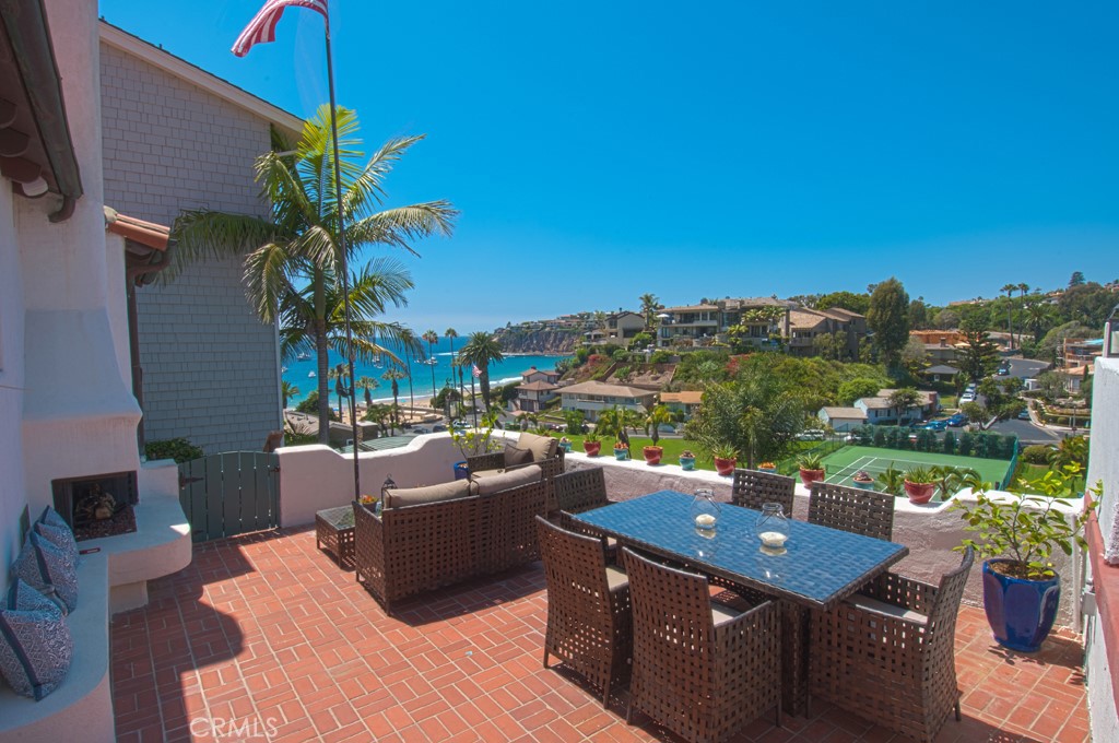 52 Emerald Bay, Laguna Beach CA 92651 - photo 1