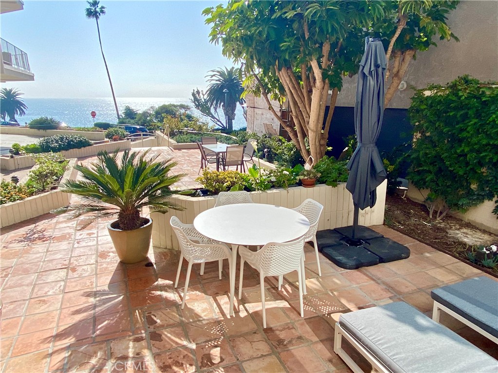 520 Cliff Drive 104, Laguna Beach CA 92651 - photo 11