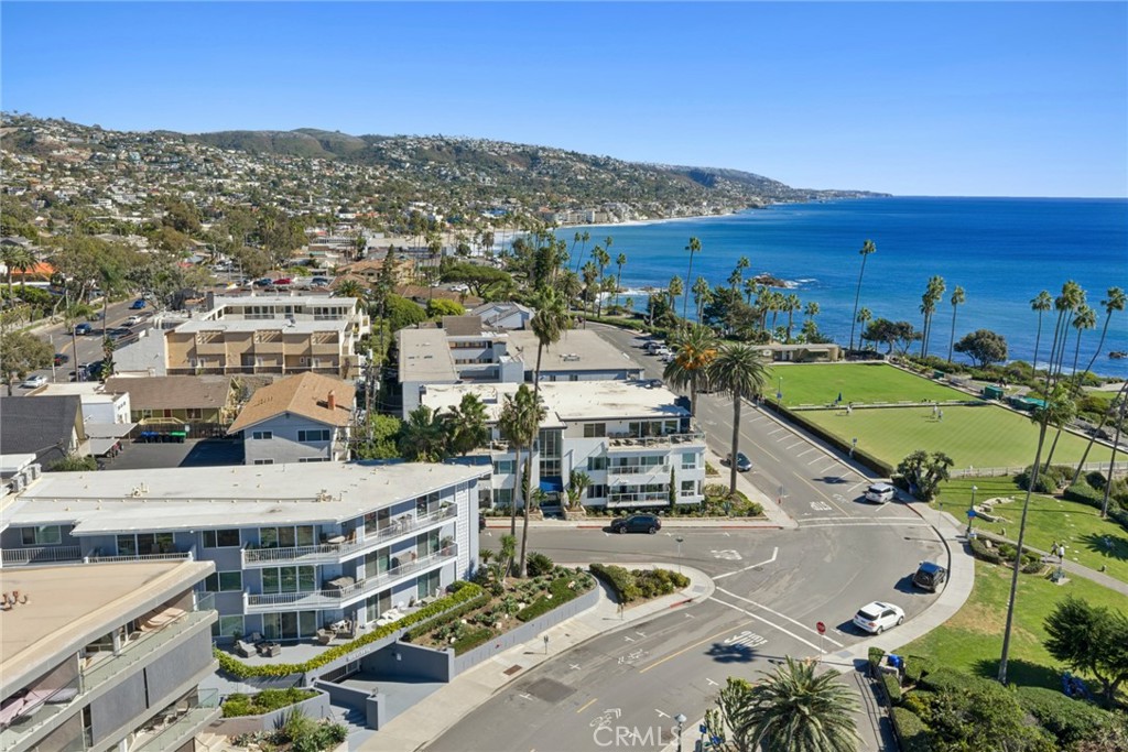 520 Cliff Drive 202, Laguna Beach CA 92651 - photo 27