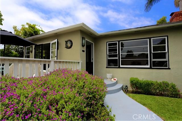 520 Graceland Drive, Laguna Beach CA 92651 - photo 1