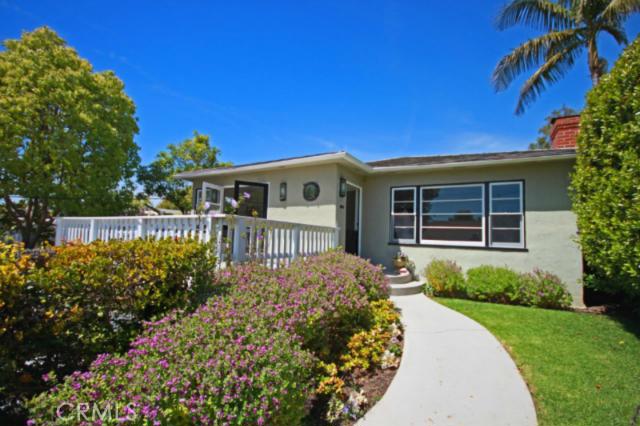 Beautiful lush landscaping - 520 Graceland Drive, Laguna Beach CA 92651 - photo 1