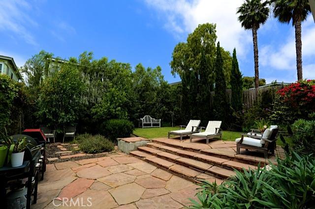 520 Graceland Drive, Laguna Beach CA 92651 - photo 1