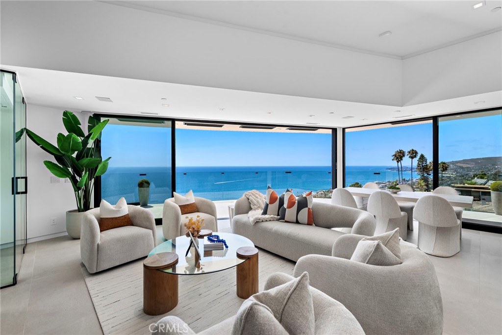 521 Alta Vista Way, Laguna Beach CA 92651 - photo 1