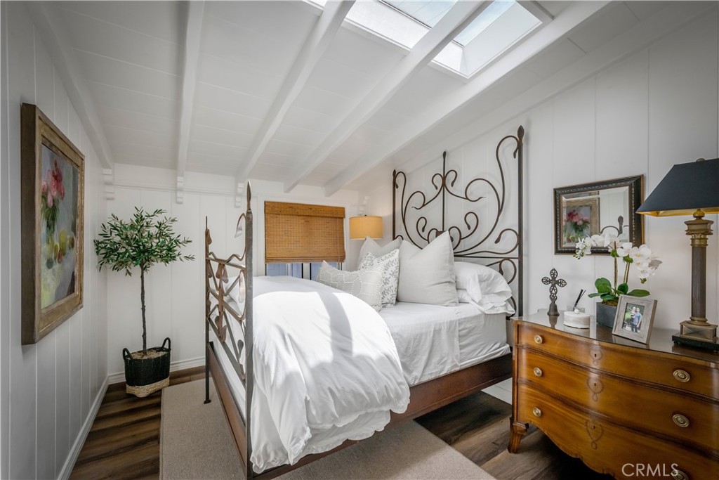 522 Thalia Street, Laguna Beach CA 92651 - photo 16