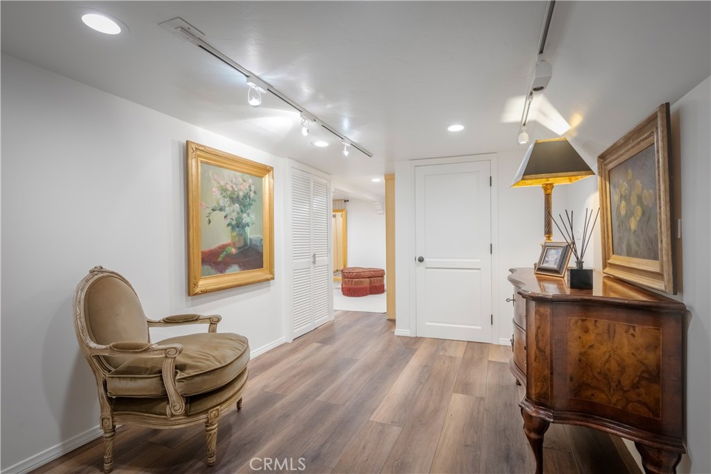 522 Thalia Street, Laguna Beach CA 92651 - photo 20