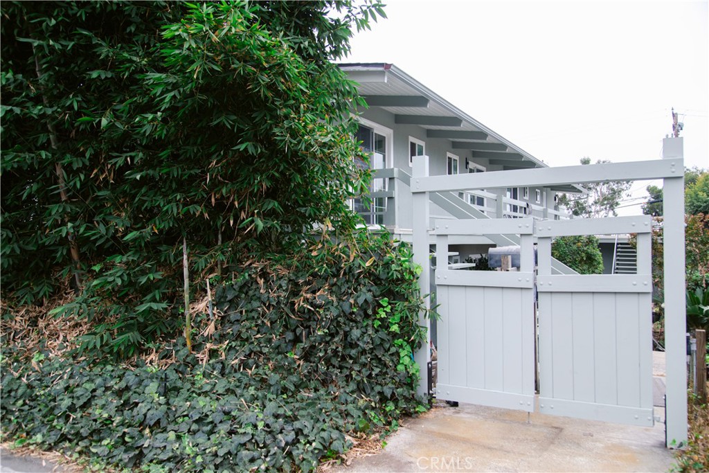 525 Catalina H, Laguna Beach CA 92651 - photo 1