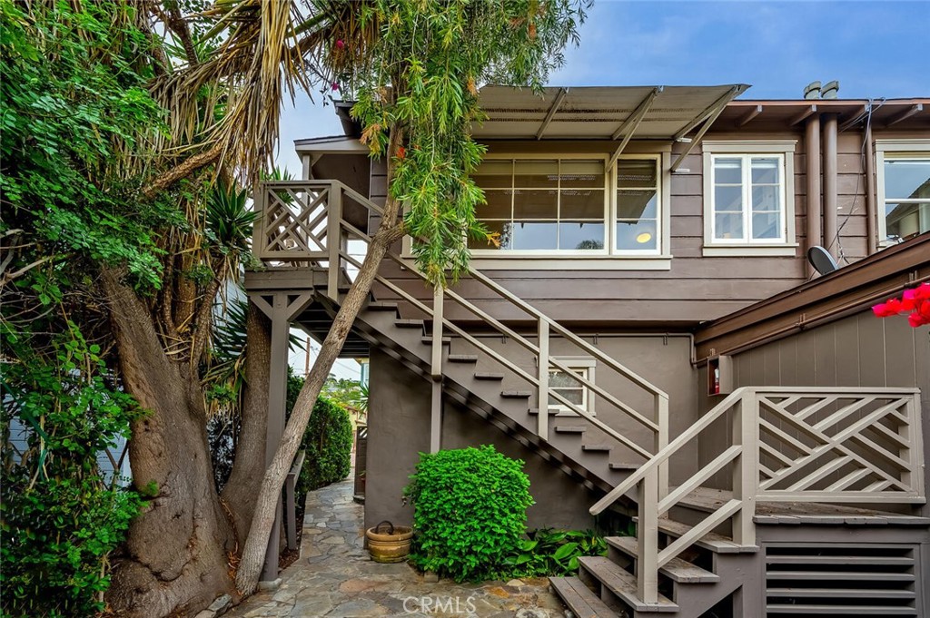 526 Cypress, Laguna Beach CA 92651 - photo 1