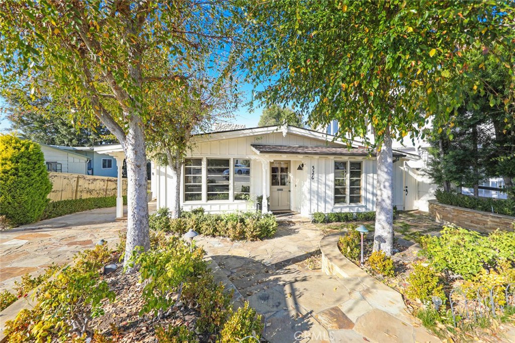 526 Thalia, Laguna Beach CA 92651 - photo 1