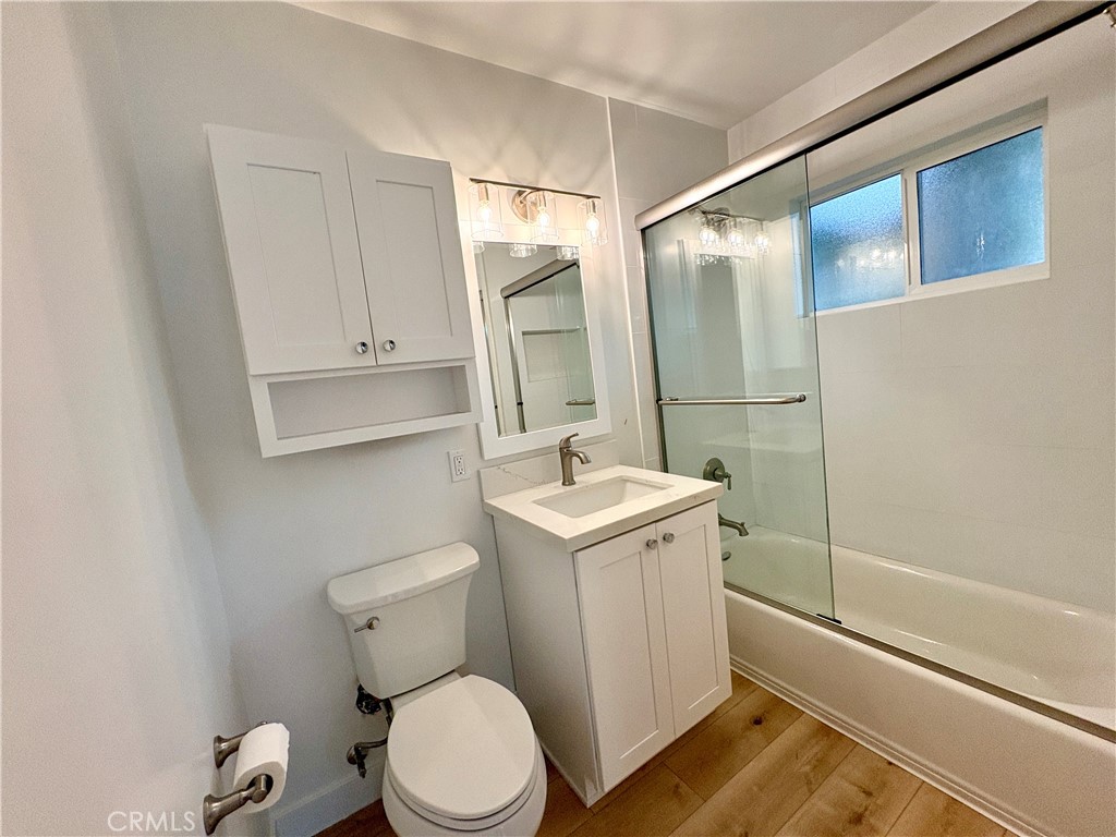 Bathroom - 527 Catalina 2, Laguna Beach CA 92651 - photo 10