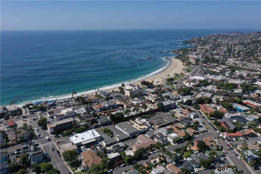 Close to downtown Laguna Beach - 527 Catalina 2, Laguna Beach CA 92651 - photo 15