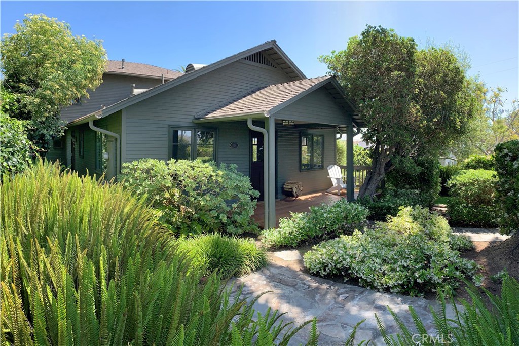 527 MOUNTAIN Road, Laguna Beach CA 92651 - photo 1