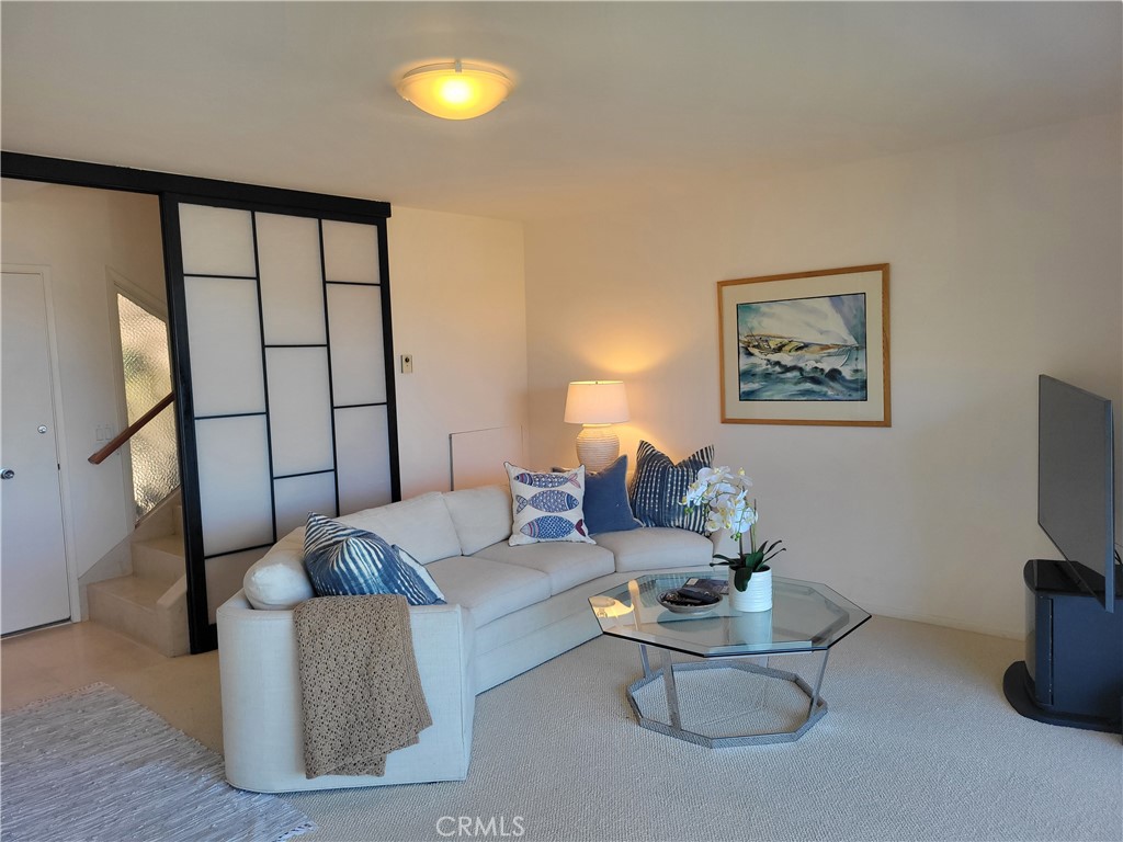 ENTRY LEVEL BONUS ROOM - 53 Blue Lagoon, Laguna Beach CA 92651 - photo 9