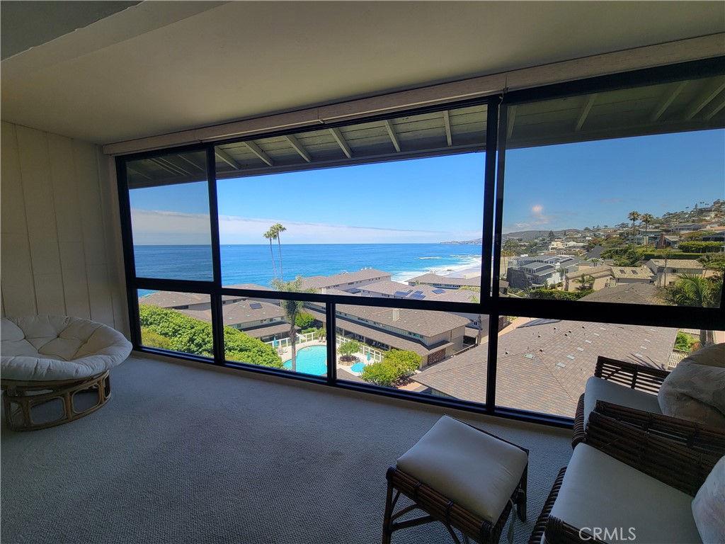 LIVING ROOM - 53 Blue Lagoon, Laguna Beach CA 92651 - photo 17