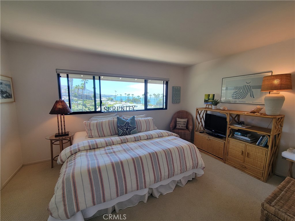 GUEST BEDROOM - 53 Blue Lagoon, Laguna Beach CA 92651 - photo 22