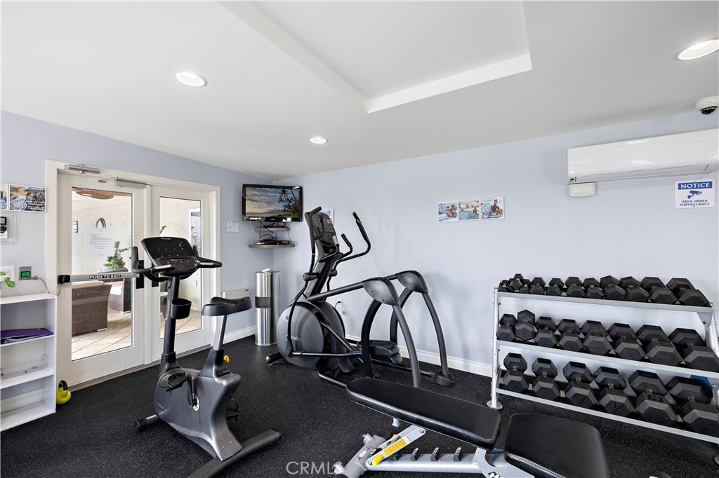 FITNESS CENTER - 53 Blue Lagoon, Laguna Beach CA 92651 - photo 25