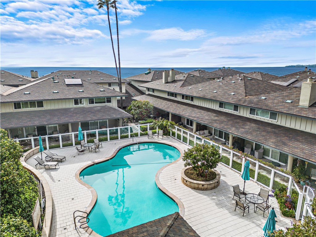 LOWER COMMUNITY POOL - 53 Blue Lagoon, Laguna Beach CA 92651 - photo 29