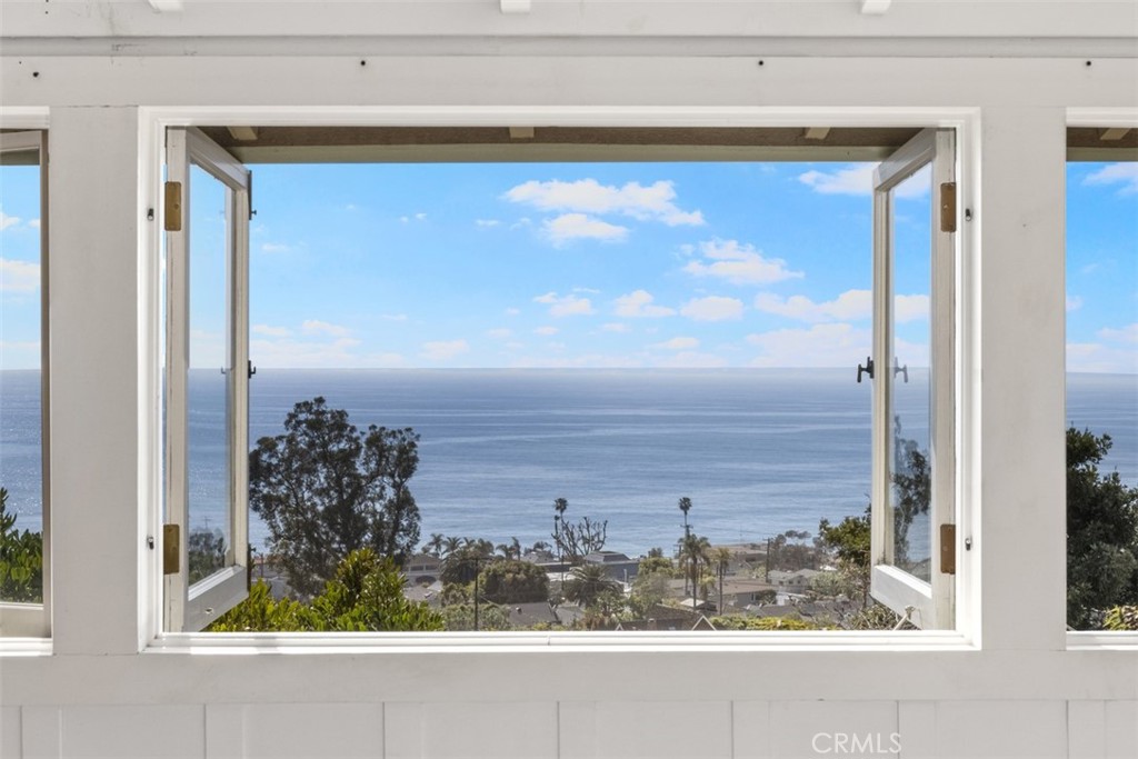 Ocean View - Living Room - 530 Ruby Street, Laguna Beach CA 92651 - photo 1