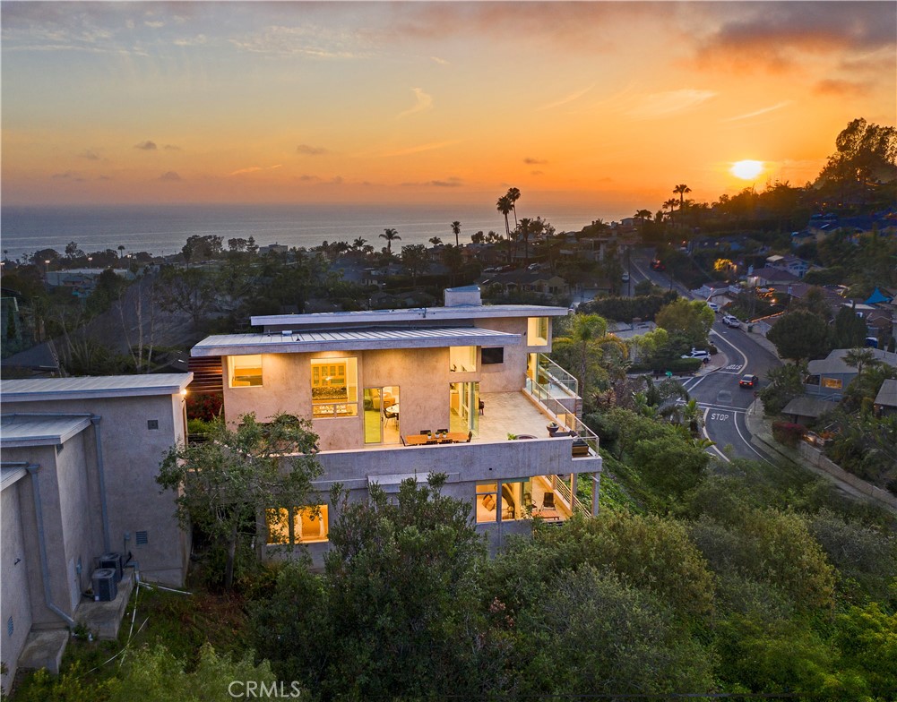 533 Temple Hills Drive, Laguna Beach CA 92651 - photo 1