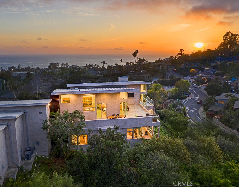 533 Temple Hills Drive, Laguna Beach CA 92651 - photo 1
