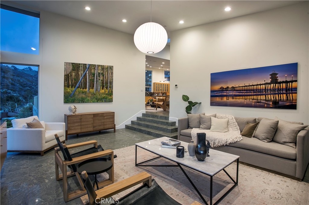533 Temple Hills Drive, Laguna Beach CA 92651 - photo 5
