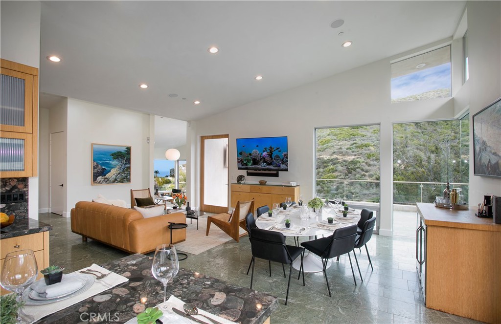 533 Temple Hills Drive, Laguna Beach CA 92651 - photo 10
