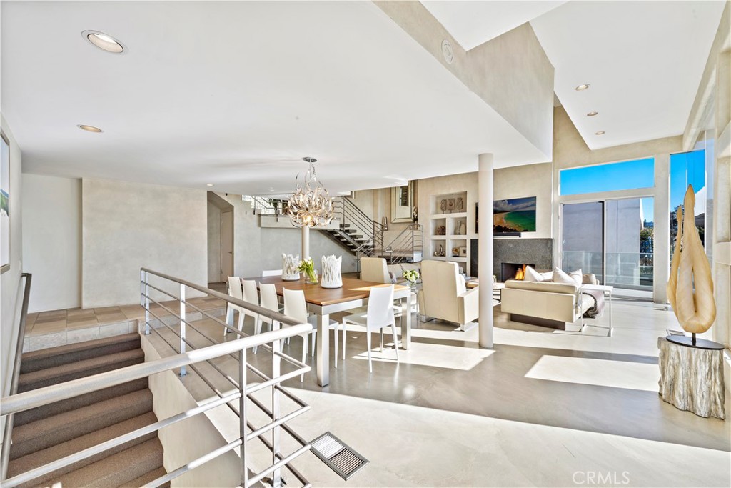 535 Dunnegan Drive, Laguna Beach CA 92651 - photo 17