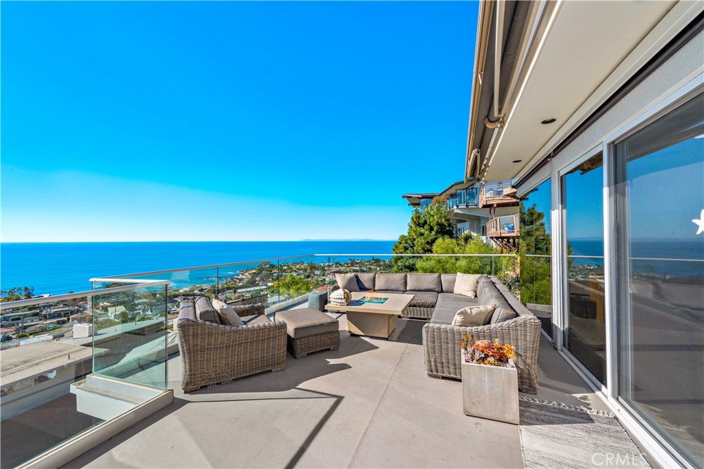 535 Dunnegan Drive, Laguna Beach CA 92651 - photo 29