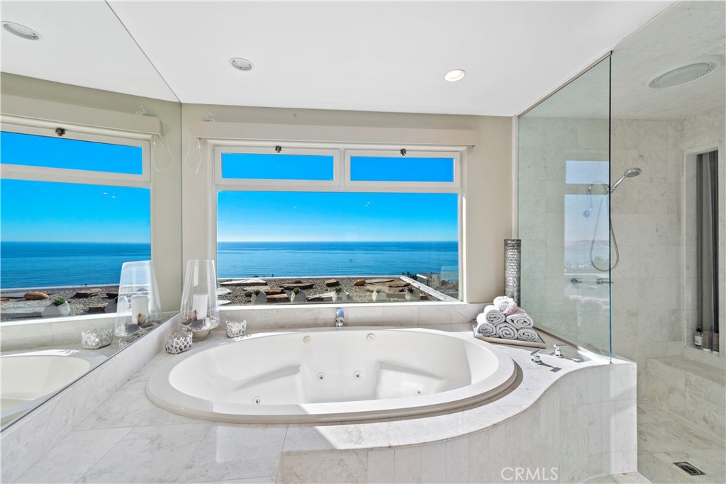 535 Dunnegan Drive, Laguna Beach CA 92651 - photo 38