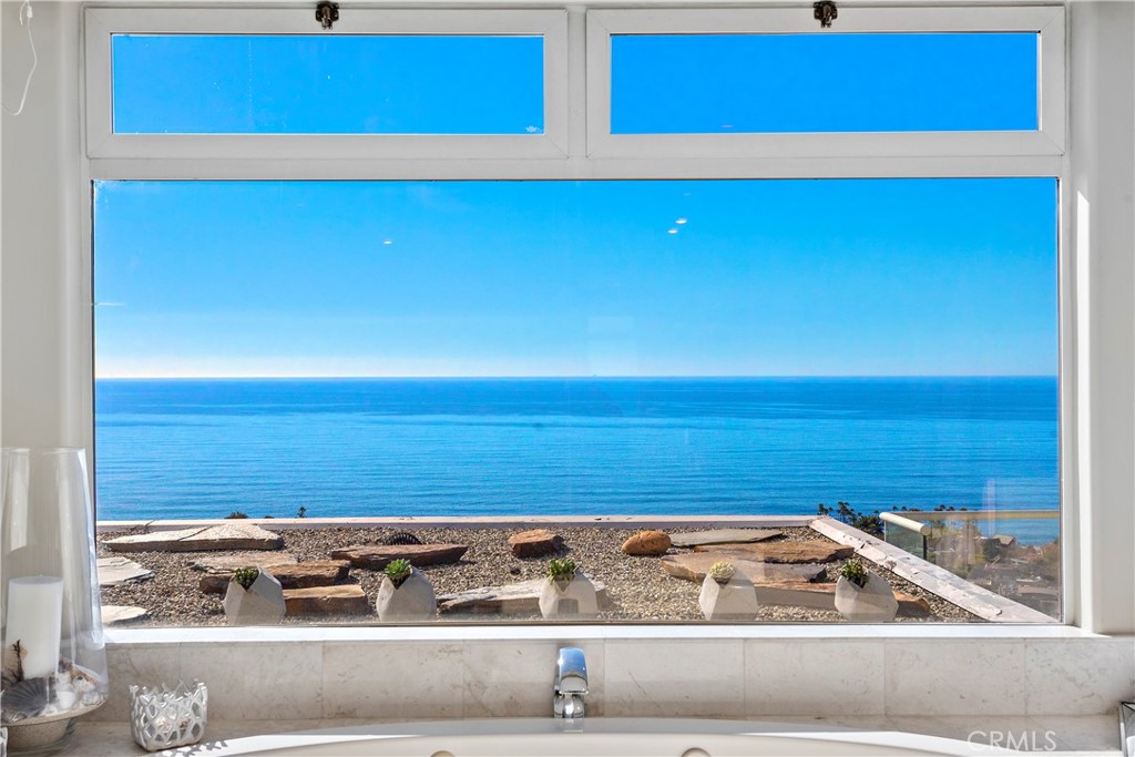 535 Dunnegan Drive, Laguna Beach CA 92651 - photo 39