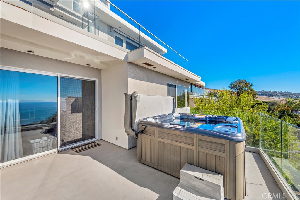535 Dunnegan Drive, Laguna Beach CA 92651 - photo 44