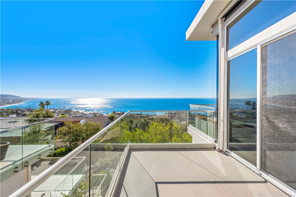 535 Dunnegan Drive, Laguna Beach CA 92651 - photo 55