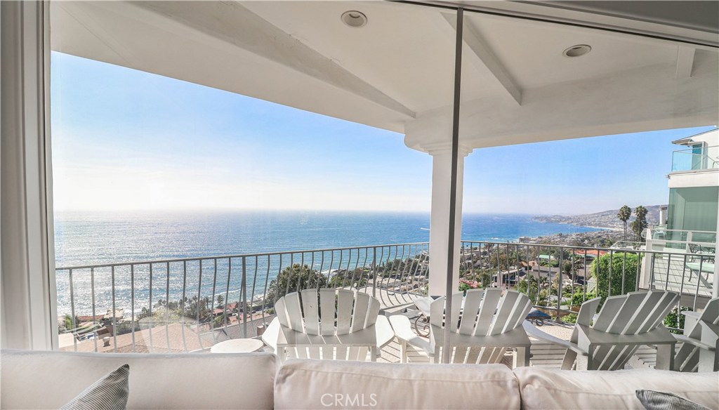 541 Alta Vista Way, Laguna Beach CA 92651 - photo 1