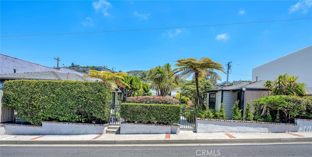 544 Glenneyre 2, Laguna Beach CA 92651 - photo 1
