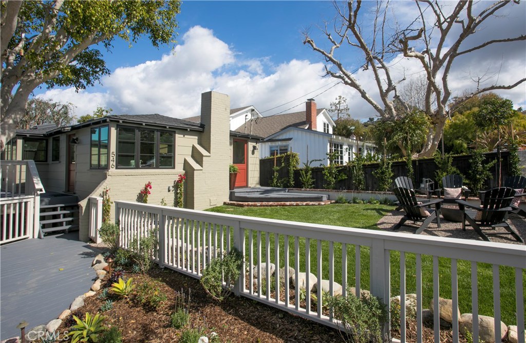 546 Oak Street, Laguna Beach CA 92651 - photo 1