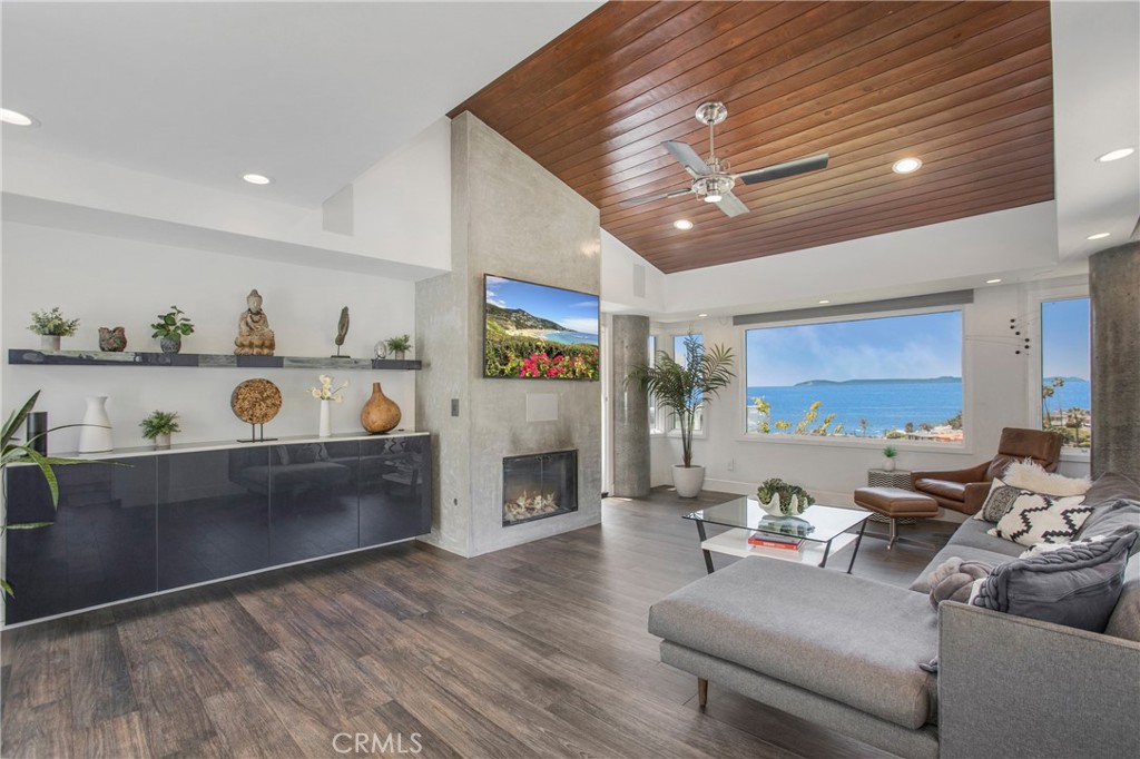 546 Temple Hills, Laguna Beach CA 92651 - photo 13