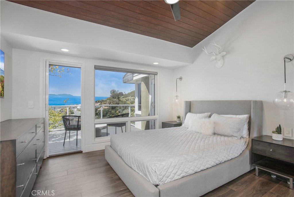 546 Temple Hills, Laguna Beach CA 92651 - photo 16