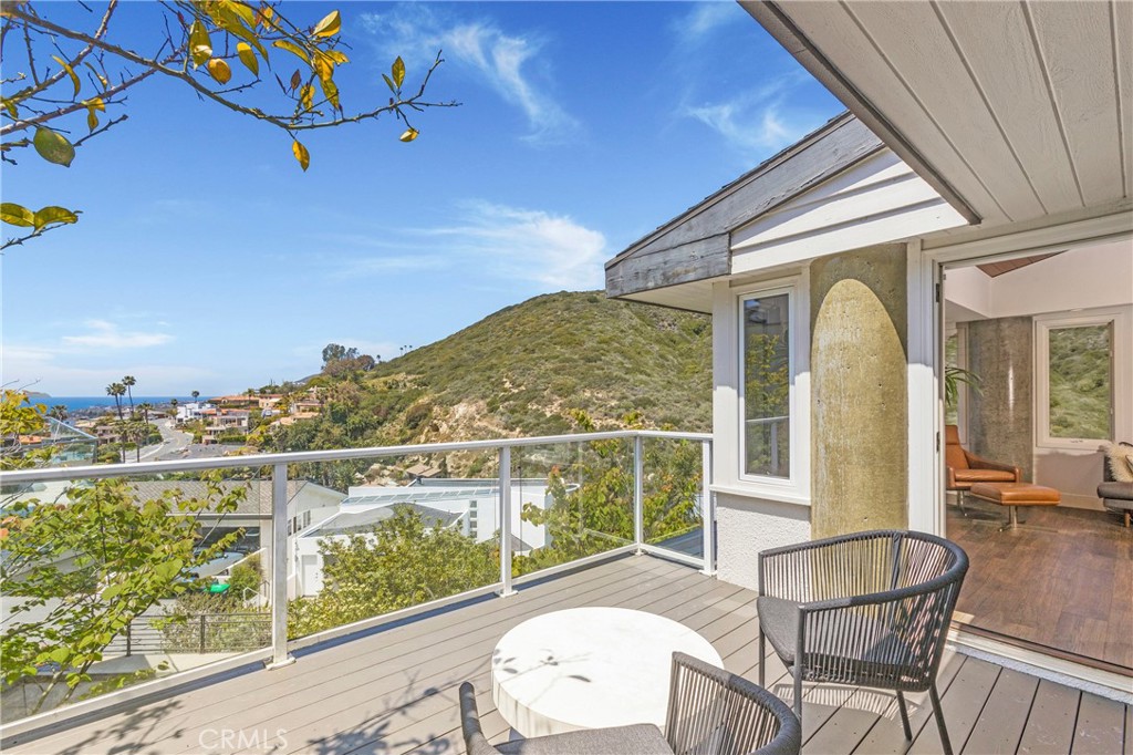546 Temple Hills, Laguna Beach CA 92651 - photo 25